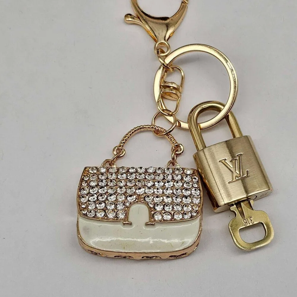 Authentic Louis Vuitton Lock & Key with unbranded Bagcharm, Keycharm 120825 - Picture 5 of 7